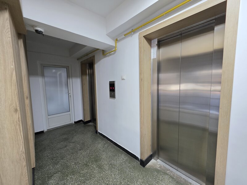 Tineretului, Calea Vacaresti.